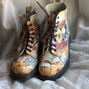 Floral Doc Martens US size 8 women